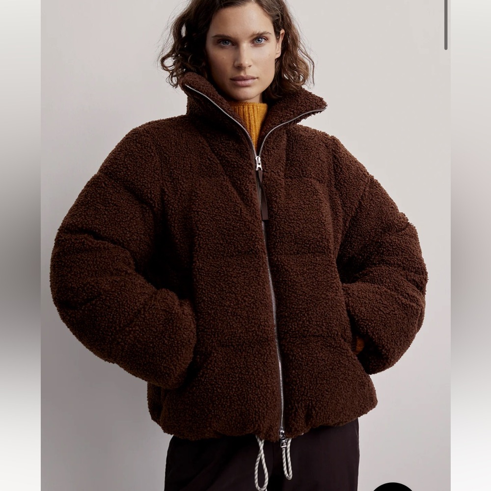 Varley Wilkins Puffer NWOT